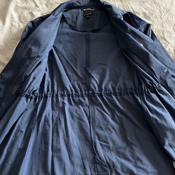 Navy blue jacket - Picture 2 of 4